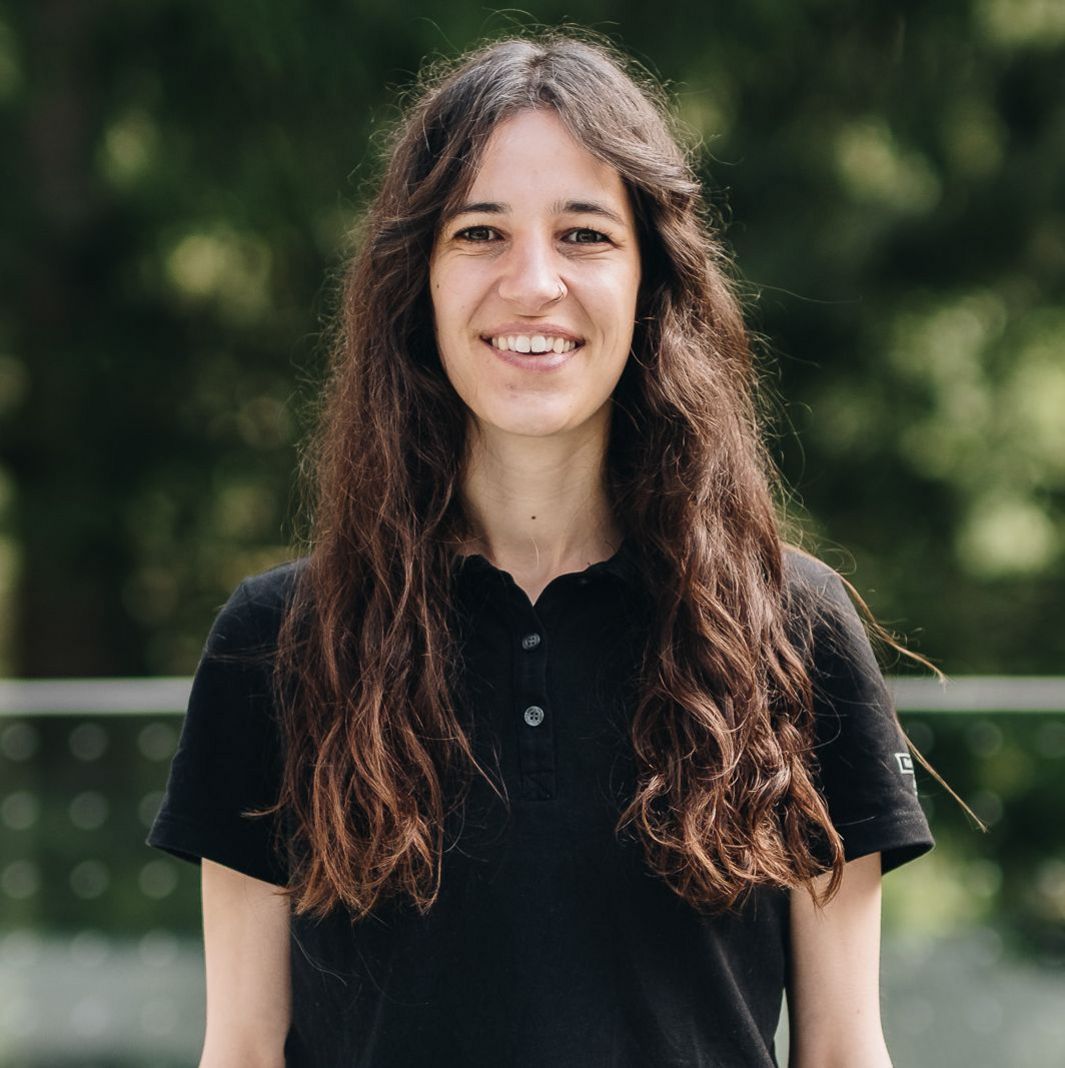 Marie-Claire Landenberger auf der Brücke der Wildnis im Nationalparkzentrum